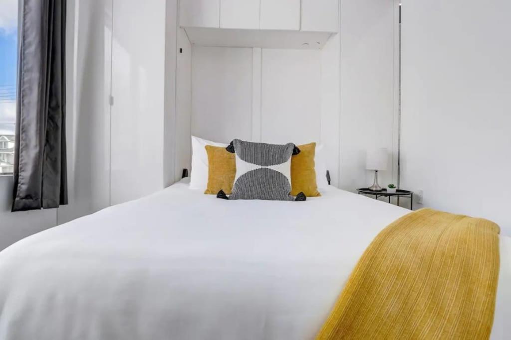 Kcm Mikros Smart Apartments 8 Клівленд Екстер'єр фото