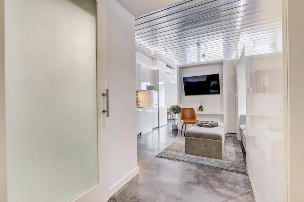 Kcm Mikros Smart Apartments 8 Клівленд Екстер'єр фото